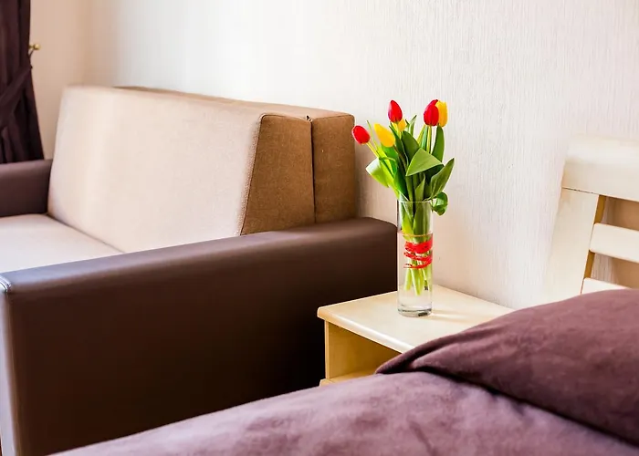 شقة на гнатюка 17 *