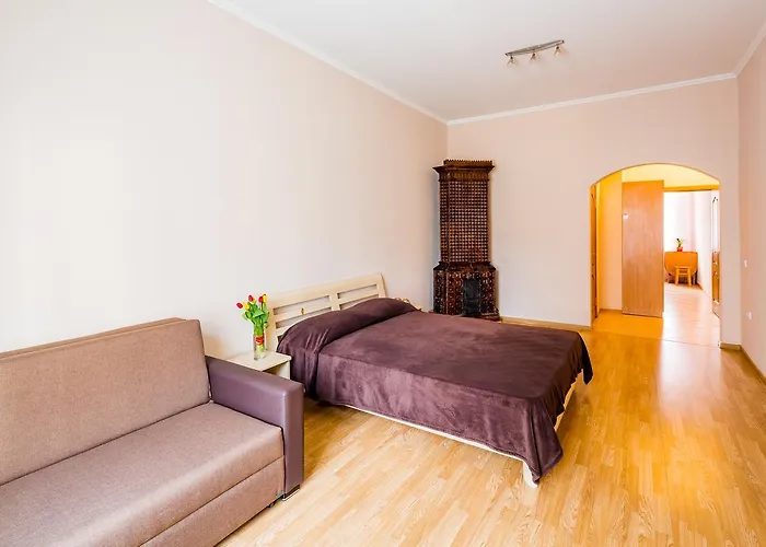 アパート на гнатюка 17 *